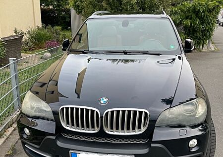 BMW X5 3.0d E70 gepflegt, sehr gute Ausstattung