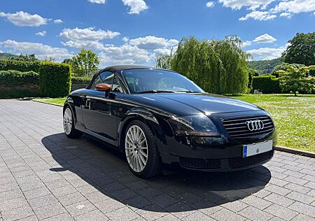 Audi TT 8N Roadster | 224 PS | schwarz | Verdeck neu