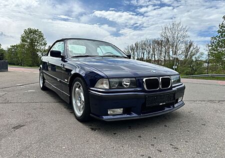BMW 328i Cabrio Exklusiv Edition