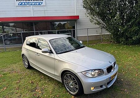 BMW 130i 130 1-serie M-SPORT ULTIMATE EDITION/AUTOMA