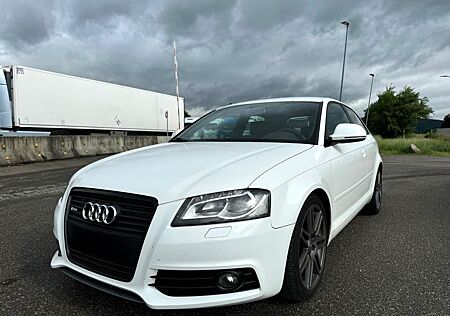 Audi A3 1.4 TFSI S line *Sportpaket Plus*