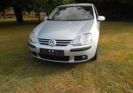 VW Golf Volkswagen 1.9 TDI 66 kW