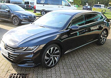 VW Arteon Volkswagen Shooting Brake R-Line 2,0 l TSI OPF 140 k