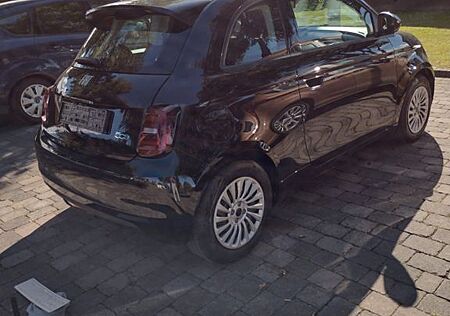 Fiat 500E Limousine 23,8 kWh -