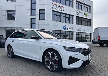Skoda Octavia 2.0 TSI DSG RS Combi+AHK+PANO+DCC+CANTON