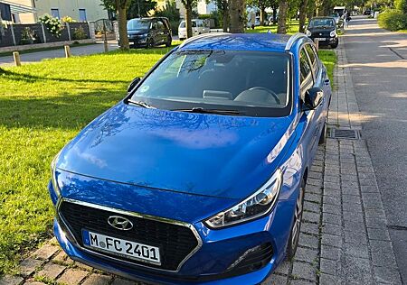 Hyundai i30 Kombi 1.4 T-GDI YES! | abnehmbare AHK