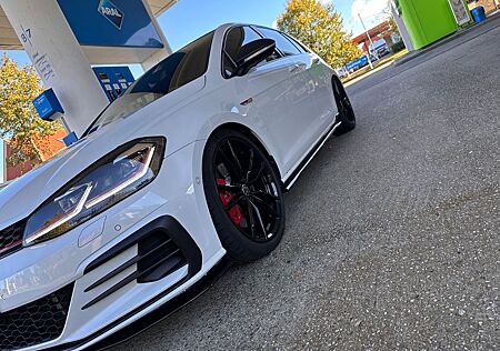 VW Golf Volkswagen 7 GTI TCR GTI TCR KW,PANO,AKRA