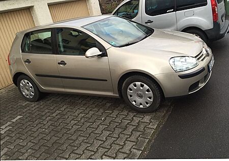 VW Golf Volkswagen 1.6 FSI Comfortline