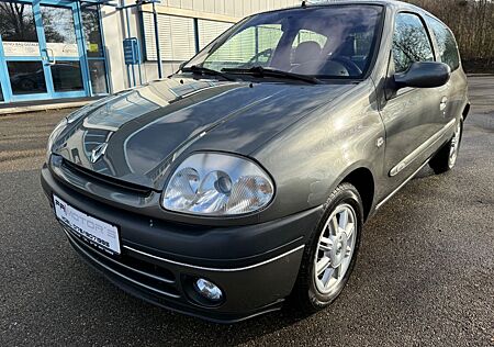 Renault Clio Initiale Sport 1.6 16V*Leder*Klima*