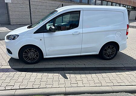 Ford Transit Courier