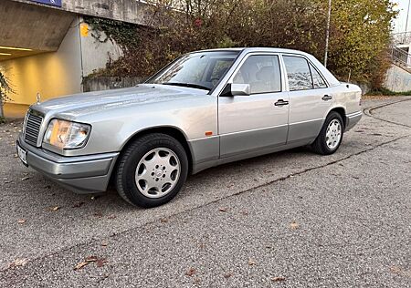 Mercedes-Benz E 280 ELEGANCE Elegance