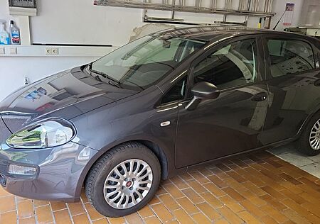 Fiat Punto 1.2 8V - EZ 2016, TÜV neu