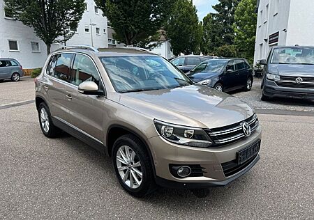 VW Tiguan Volkswagen Sport & Style 4Motion/DSG/Klimaautom./1Hd