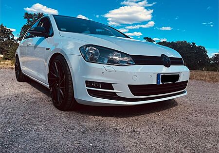 VW Golf Volkswagen 1.2 TSI BMT CUP CUP