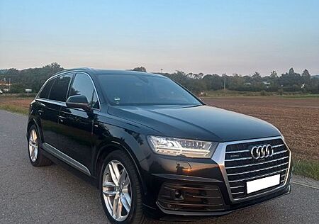 Audi Q7 3.0TDI quattro-3XSline-LED-Pano-LUFT-HUP-B&O