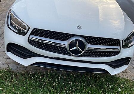 Mercedes-Benz GLC 300 4MATIC Autom. -
