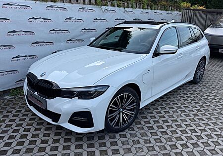 BMW 330e Touring M Sport Laser HUD Panorama