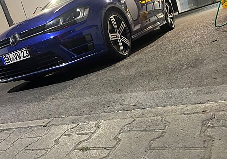 VW Golf Volkswagen 2.0 TSI DSG 4MOTION BMT R Variant R