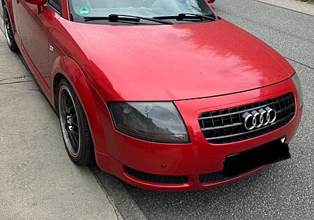 Audi TT Roadster 1.8T 110KW -
