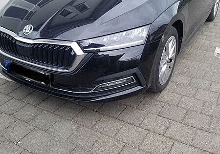 Skoda Octavia 1.0 TSI e-TEC DSG STYLE COMBI STYLE