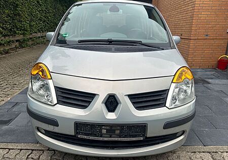 Renault Modus Dynamique 1.6 16V Dynamique