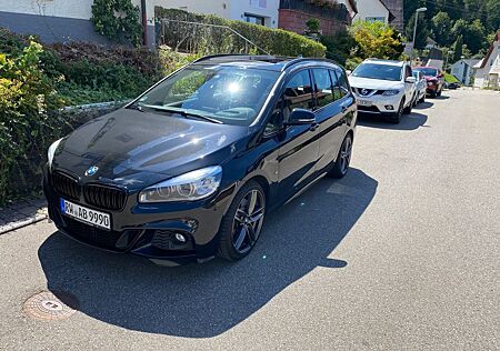BMW 2er 220 G.T. xDr. M, Headup, Keyless,pano, el. Heck