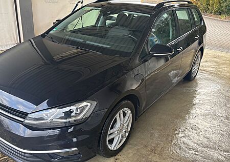 VW Golf Volkswagen 1.6 TDI SCR DSG Comfortline Variant Com...