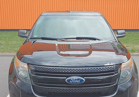 Ford Explorer 3.7 V6 LPG 4x4 Police Interceptor