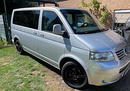 VW T5 Multivan Volkswagen 1.9TDI 102PS , HU 09/2026