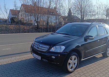 Mercedes-Benz ML 320 CDI 4MATIC -