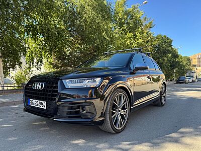 Audi SQ7 4.0 TDI quattro-7-Sitzer-Nachtsicht-..