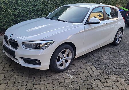 BMW 116d Advantage - 2 Hand - Scheckheft