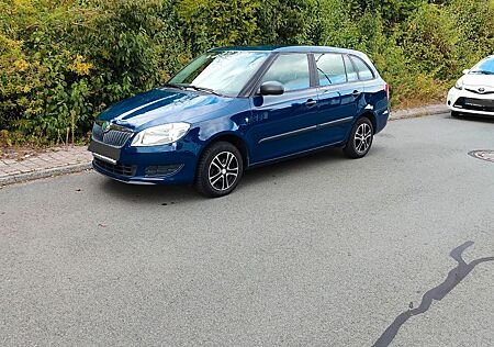 Skoda Fabia 1.2l TSI 63kW, Benziner, TÜV neu (07/27)
