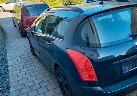Peugeot 308 SW Premium 120 VTi Premium Tüv 10.25 Euro 5