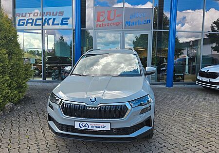 Skoda Karoq 1.5l TSI ACT DSG TopSelection,Matrix,AHK