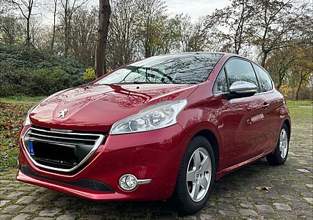 Peugeot 208 1.6 Allure 120 VTi Allure