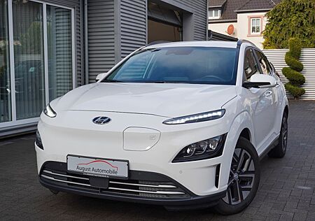 Hyundai Kona 2WD 3Phasen W-pump Navi Totwinke ACC Kamera