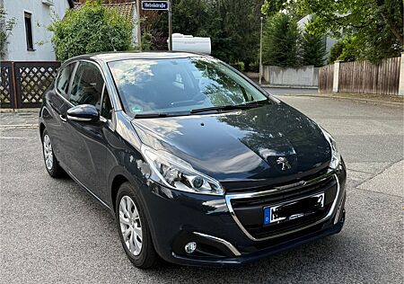 Peugeot 208 1.2 Active PureTech 82 Active