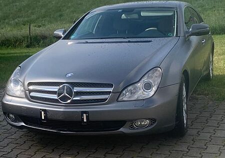 Mercedes-Benz CLS 320 CDI - TÜV 02/27 - Top Zustand - Matt Fol