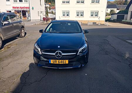 Mercedes-Benz A 200 d
