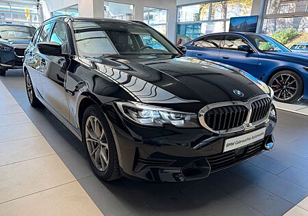 BMW 330 e Touring Sport Line + AHK
