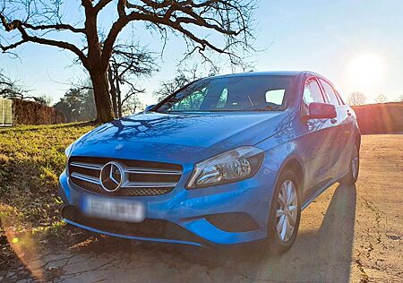 Mercedes-Benz A 180 BlueEFFICIENCY Urban