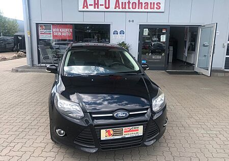Ford Focus Turnier Champions Edition