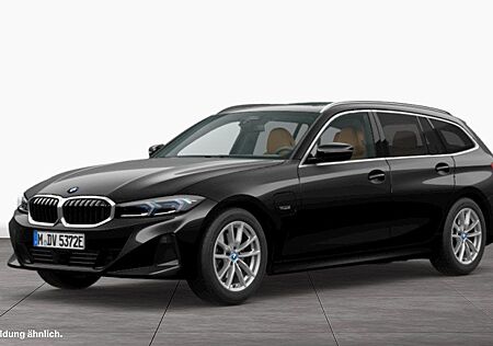 BMW 330e Touring Navi AHK Harman/K Kamera Pano.Dach