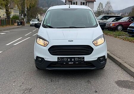 Ford Transit Courier Trend