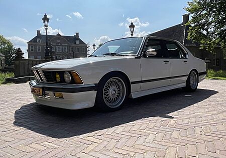 BMW 732