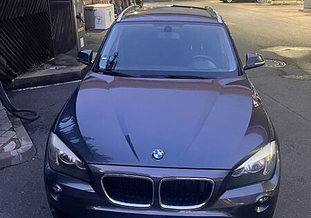 BMW X1 sDrive18d -