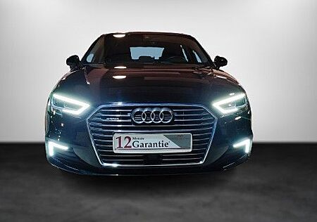 Audi A3 Sportback 40 e-tron LED Active Lane Assist