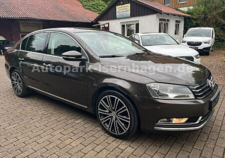 VW Passat Volkswagen 2.0 TSI Exclusive*1.Ha*AHK*Leder*STHZ*Key
