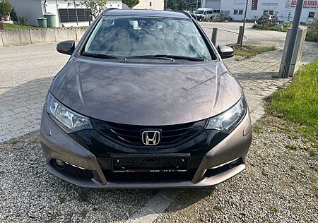 Honda Civic Tourer Sport